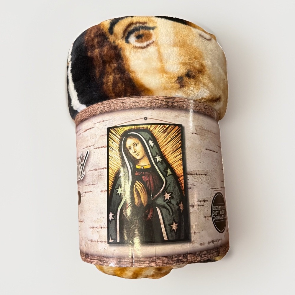 American Heritage Collection Blanket‎ 50"x60" Everwild Plush Throw Blessed Mary